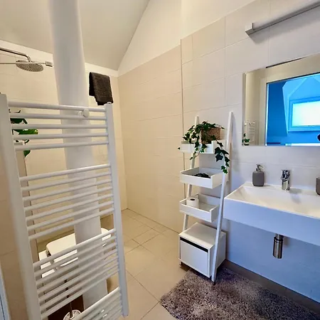 Apartman Danube&castle Retreat Apartment, 70m2