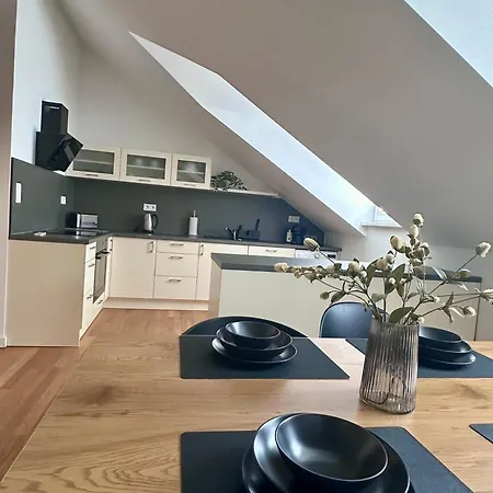 Danube&castle Retreat Apartment, 70m2 Apartman Pozsony