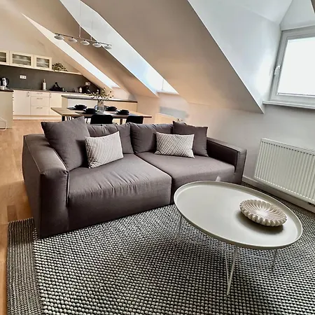 Danube&castle Retreat Apartment, 70m2 Apartman Pozsony